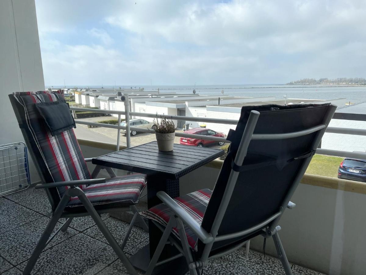 Meerblick-Apartment Meerzeit Südstrand 34m² 2 Pers. 1.OG BK MB WLAN Fehmarn Buitenkant foto